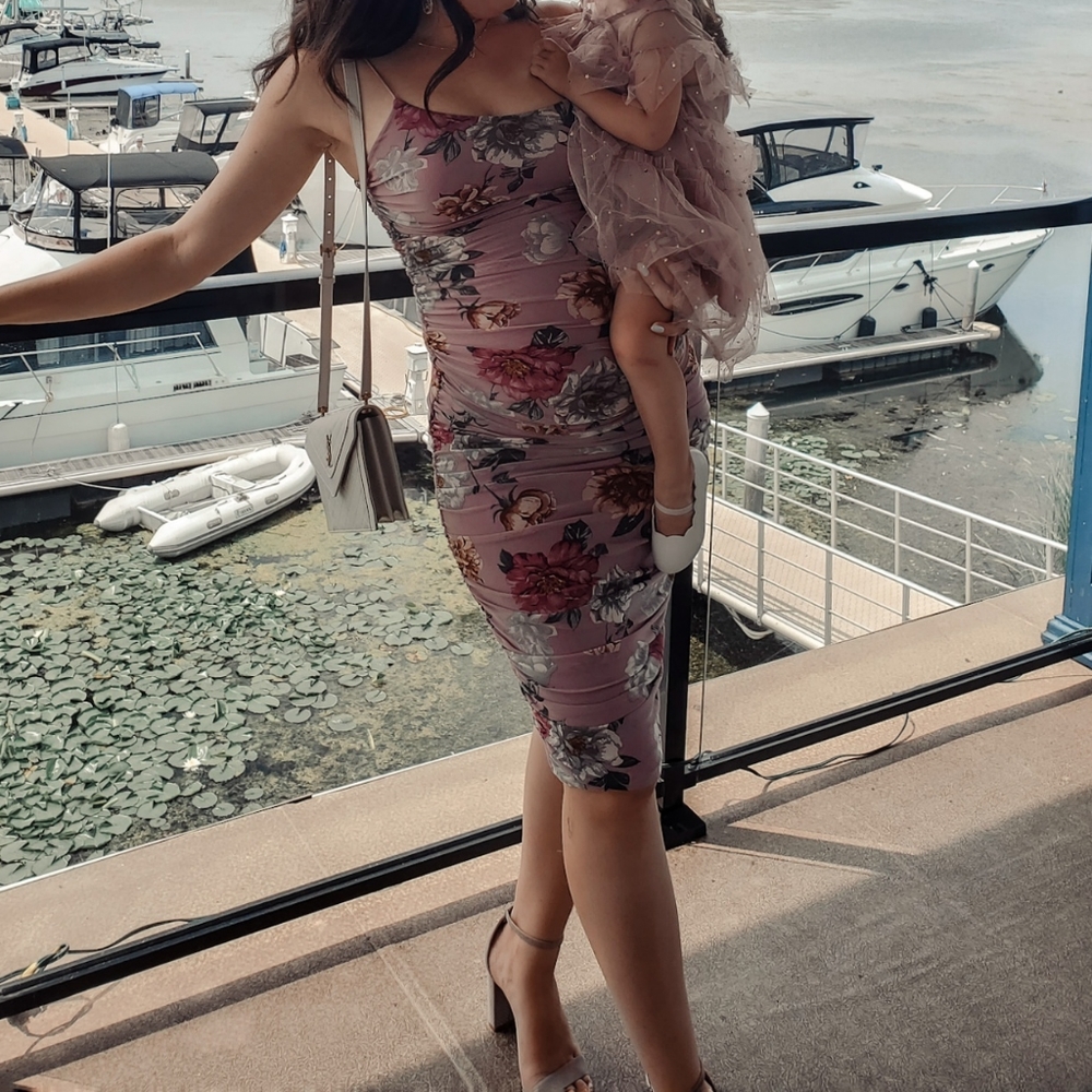 Honey Ruched Mesh Fitted Mauve Floral Midi Dress